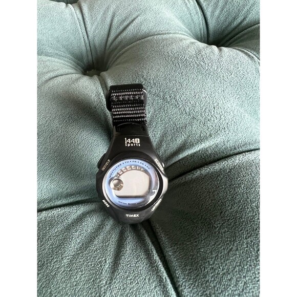 Timex 1440 Sports Watch - Picture 1 of 4